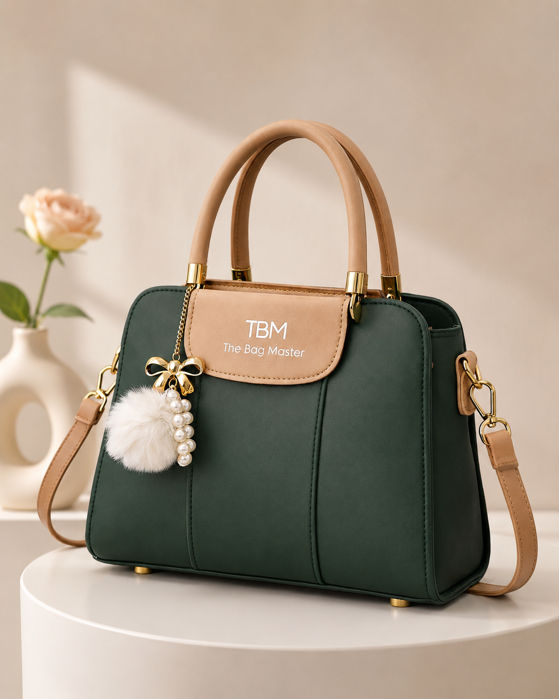 Chic Women’s Bag with Shoulder Strap