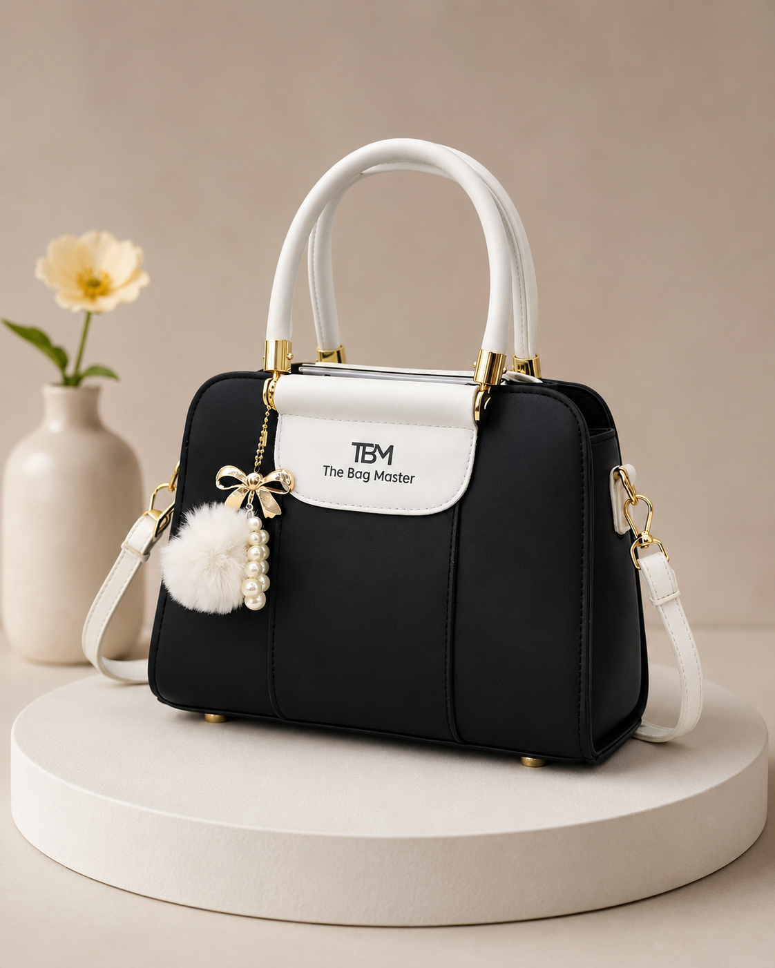 Chic Women’s Bag with Shoulder Strap