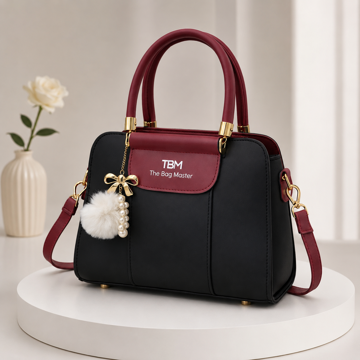 Chic Women’s Bag with Shoulder Strap