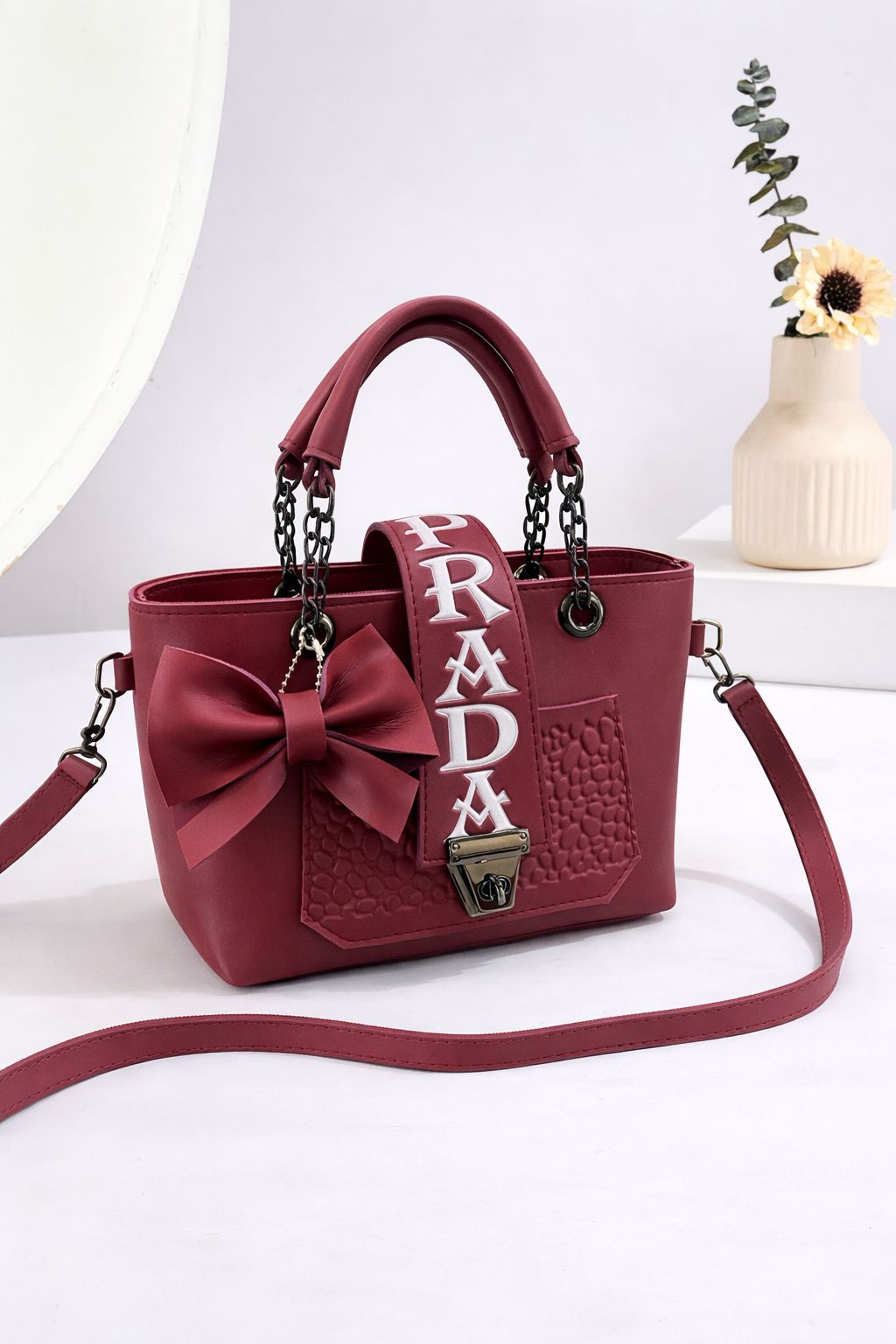 Stylish Bow Shaped Everyday Handbag