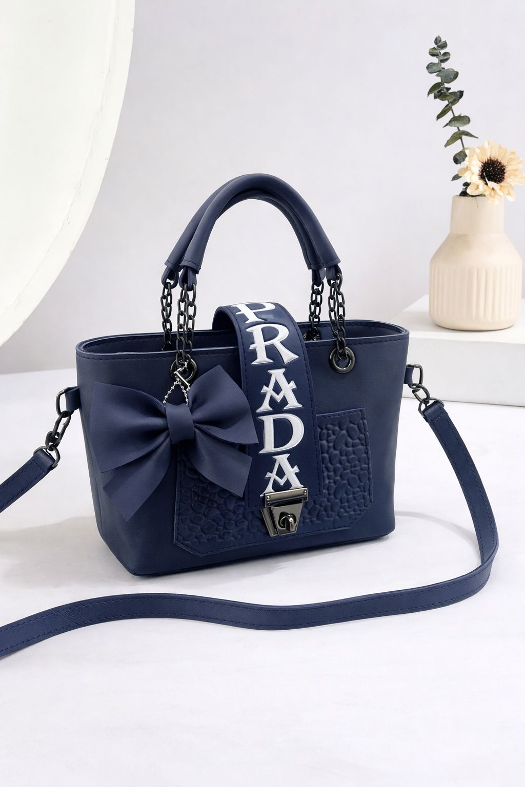 Stylish Bow Shaped Everyday Handbag