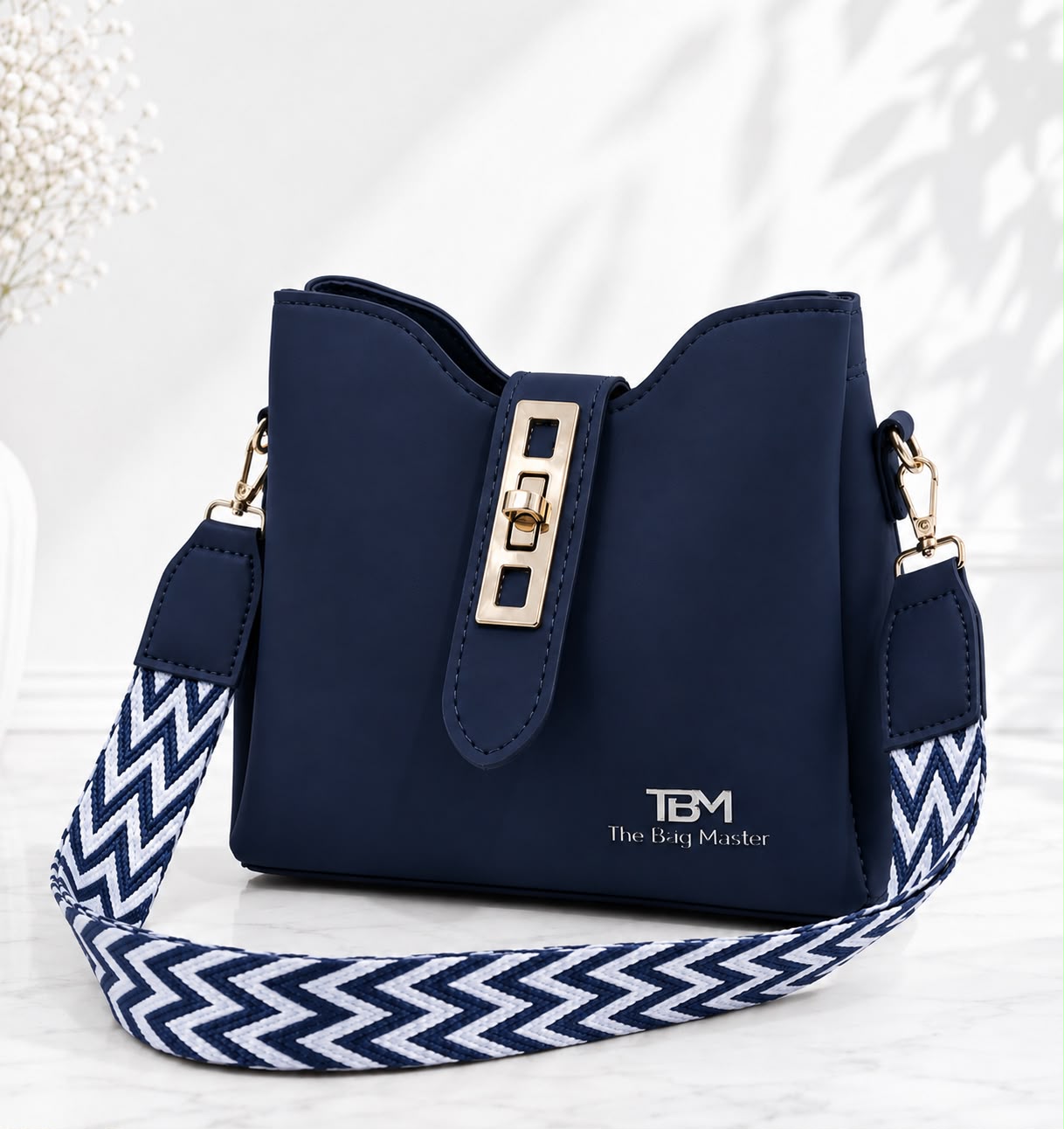 Chevron Strap Crossbody Handbag