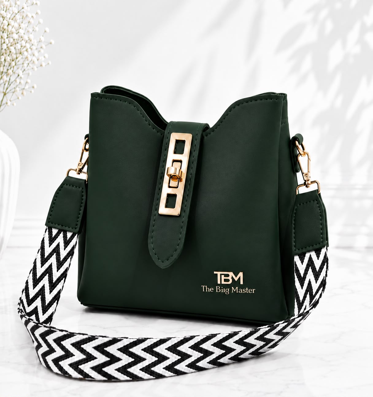 Chevron Strap Crossbody Handbag